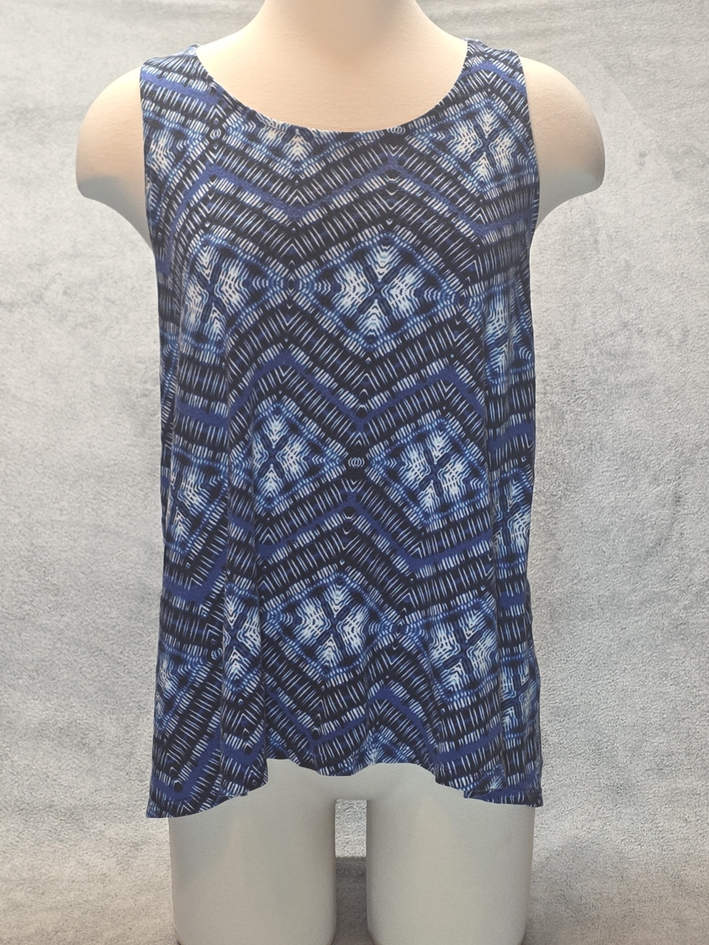 Rose & Olive Blue Patterned Sleeveless Tank Top Spandex